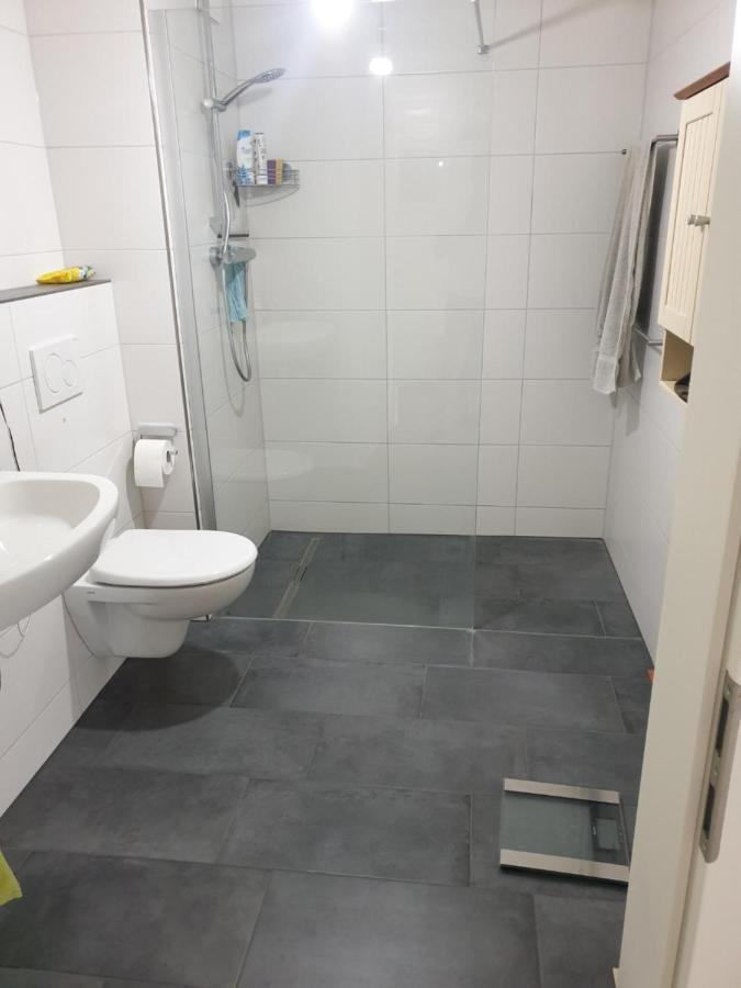 אולדנבורג Schones Privatzimmer In Einem Neubau מראה חיצוני תמונה